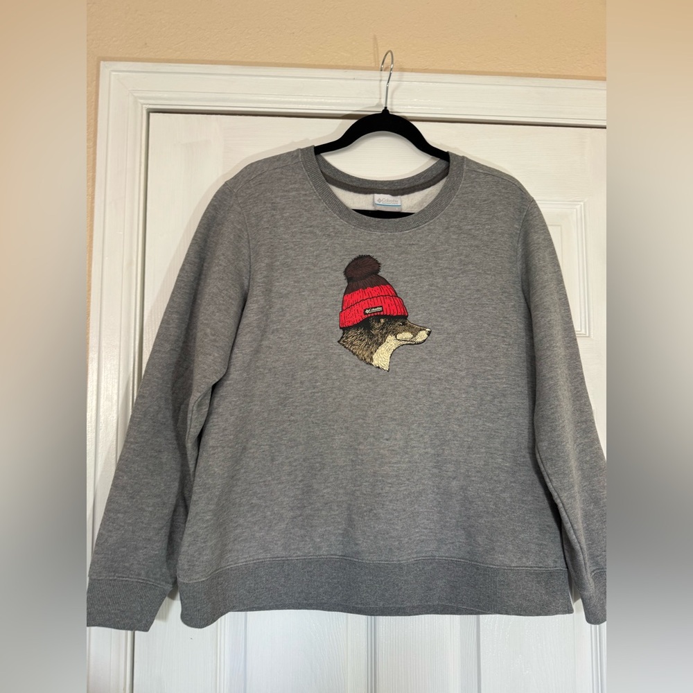 Columbia Gray Crewneck Sweatshirt with Fox in a Red Beanie